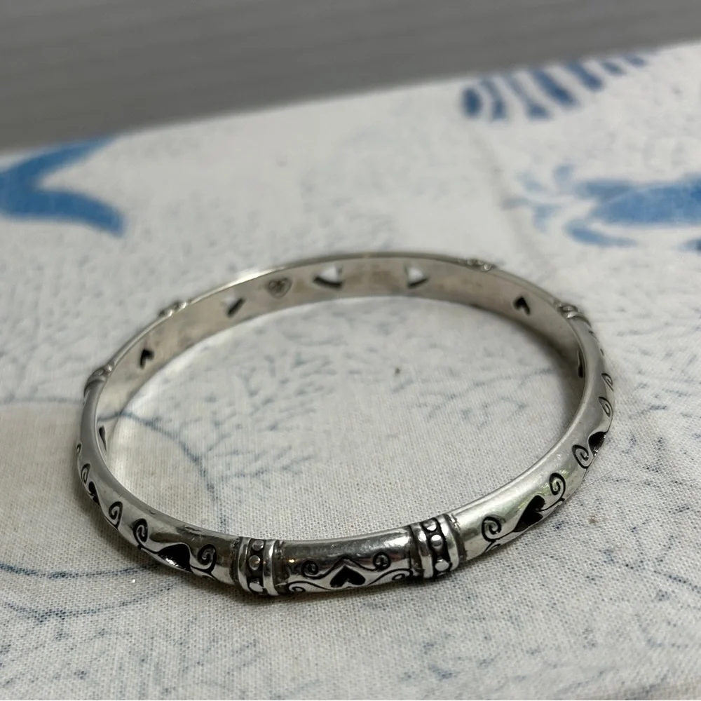 Brighton Shot Thru The Heart Bangle Bracelet Cutout Hearts Etched Design - Picture 4 of 9